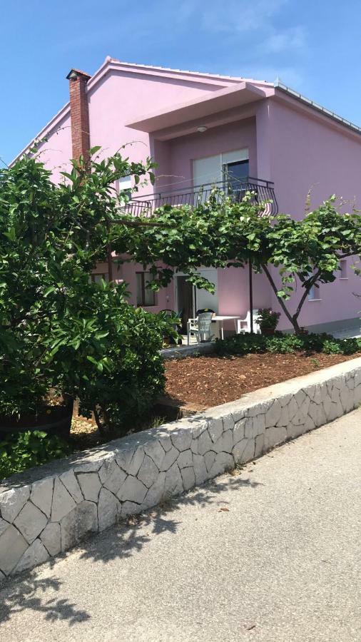 Donji Okrug  Apartman Mirjana With Terrace And Free Parking מראה חיצוני תמונה